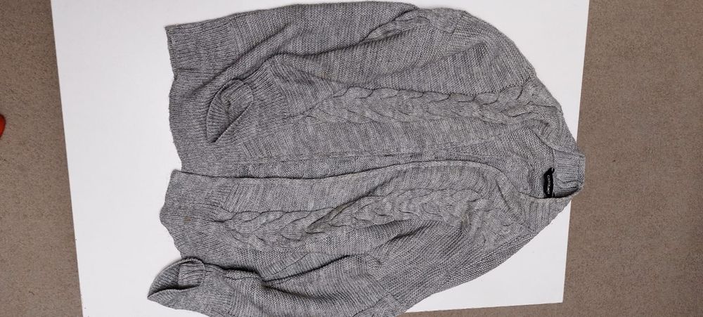 Пакет ващей с кофтами