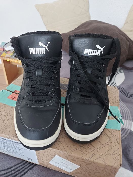 Vind puma nr 40 la 100 RON