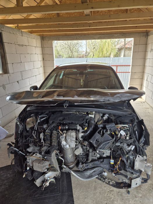 Citroen C4 1.6 HDI 2011 panoramic avariată