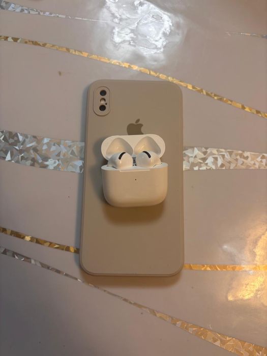 Айфон xs max продаю