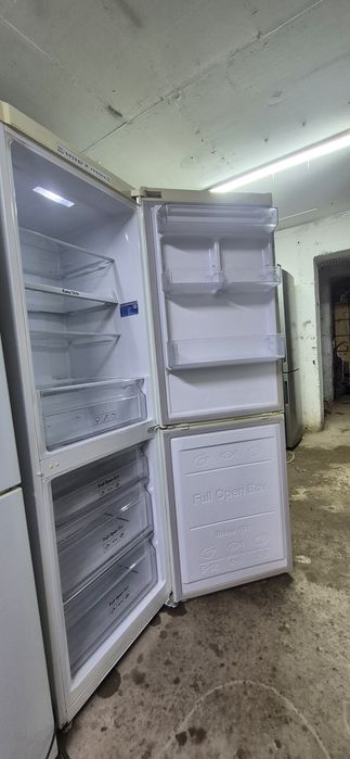 Холодильник индизит 160см 45000