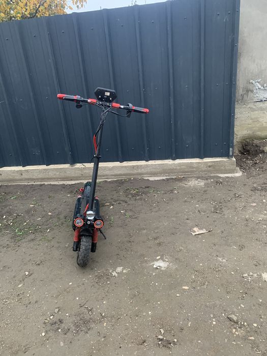 Trotineta electrica jrh t16.