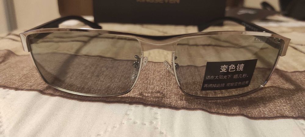 Слънчеви поляризирани очила