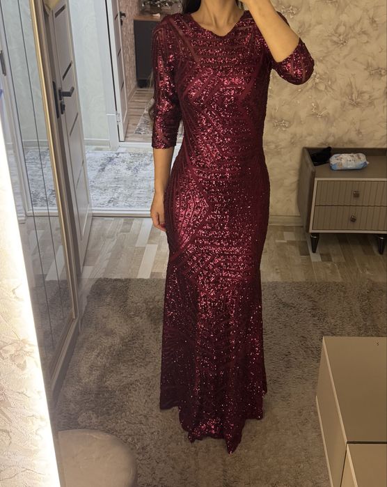 Женсеое вечернее платье