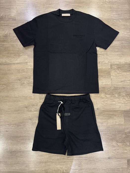 Esentials Тениска Къси гащи Сет Essentials shorts