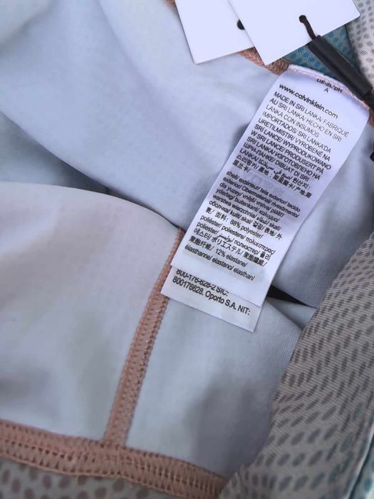 Calvin Klein оригинален дамски клин нов Л размер