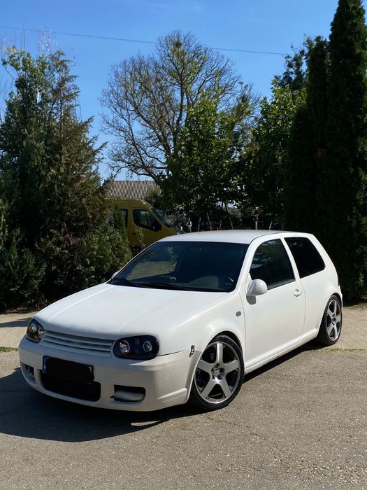 Vand Volkswagen Golf 4 GTI 1.8 Turbo sau schimb cu ATV