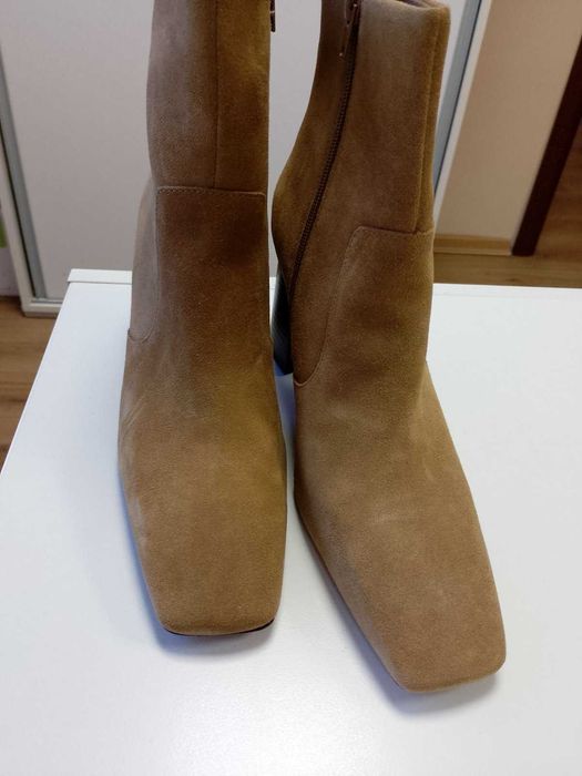 Велурени боти р-р 42-43