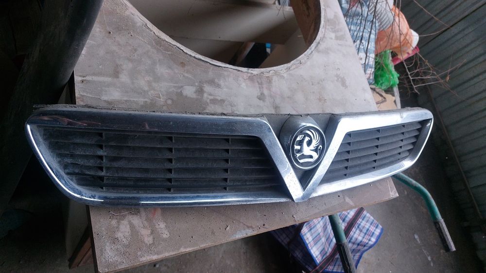 Спойлер вектра а.решетка вектра с