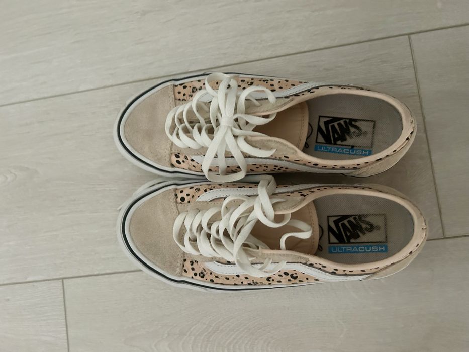Pantofi sport vans