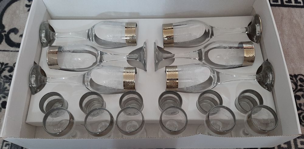 Мини бар из 18 предметов и пиала