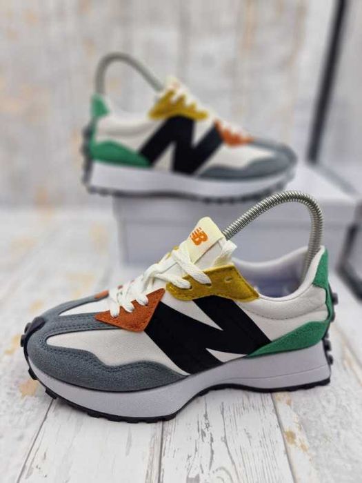 МОДА! New Balance 327 Multicolor от/до 36-44 номер (цветни)