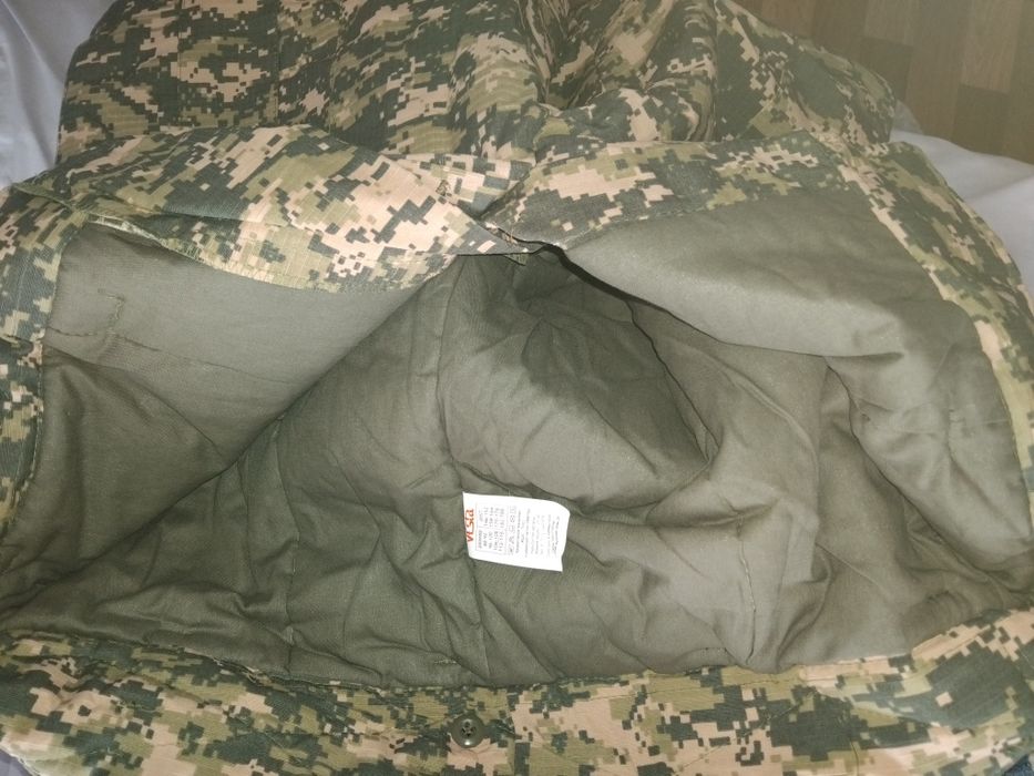 Камуфляж,  новый, брюки.