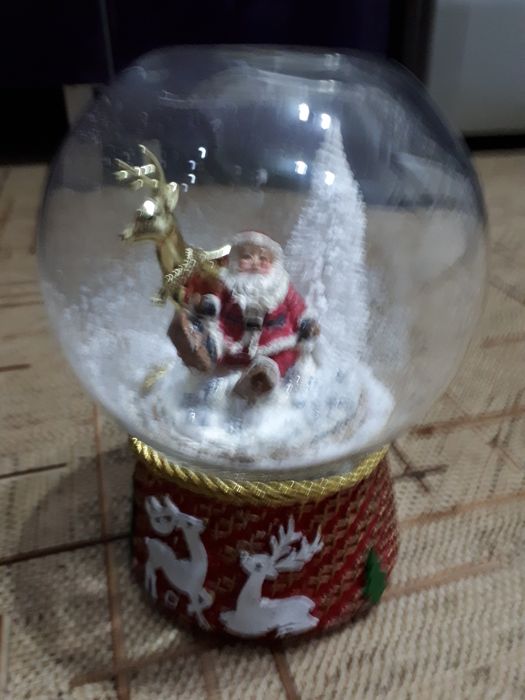 Новогодний музыкальный шар