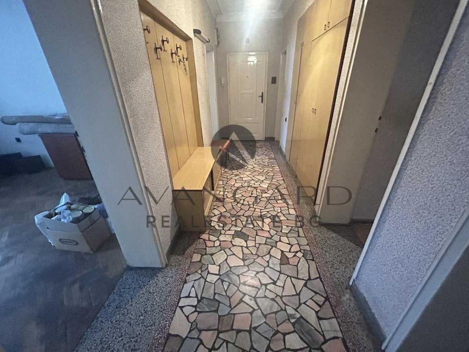 Продава се Тристаен апартамент в Пловдив, Център - 149 кв.м за 1947 €/кв.м - Снимка #11