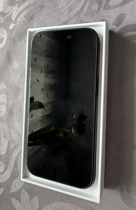 iPhone 15, 128GB, 5G, Black- stare impecabila