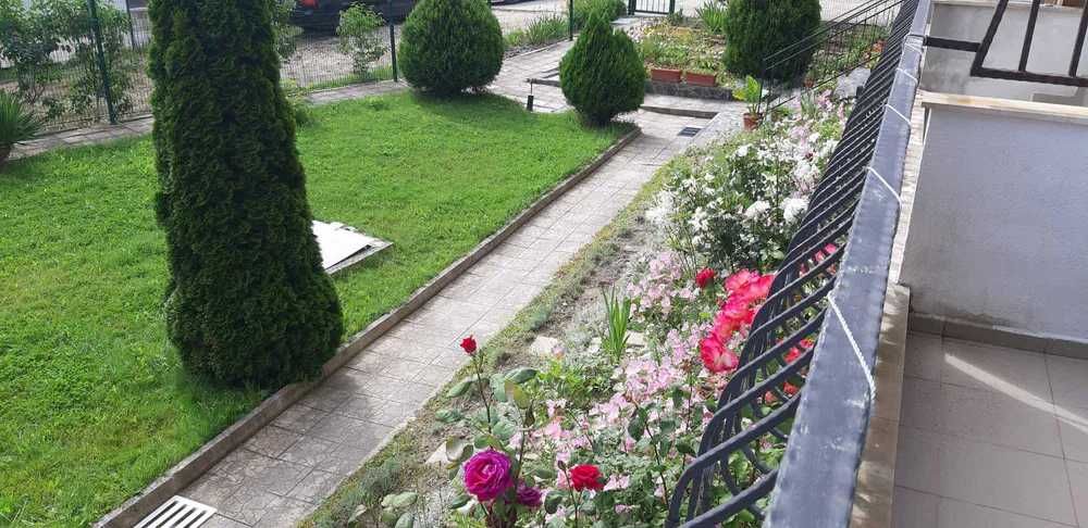 Обзаведено студио, гр. Бяла, обл. Варна, дългосрочно