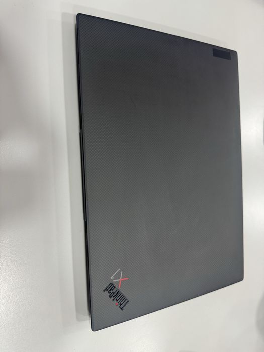 Lenovo x1 carbon