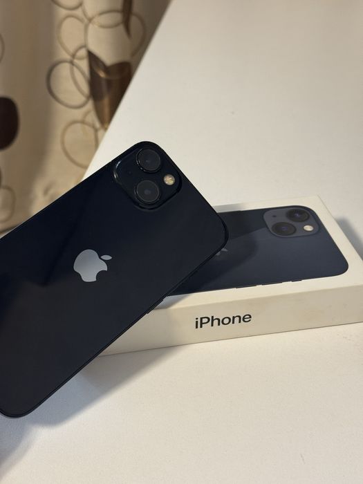 iPhone 13 - 128 gb