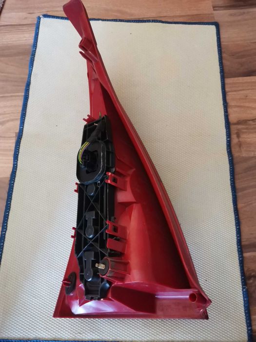 Десен R Стоп за Ситроен С3/Citroen Face 2006--2009  оригинален.