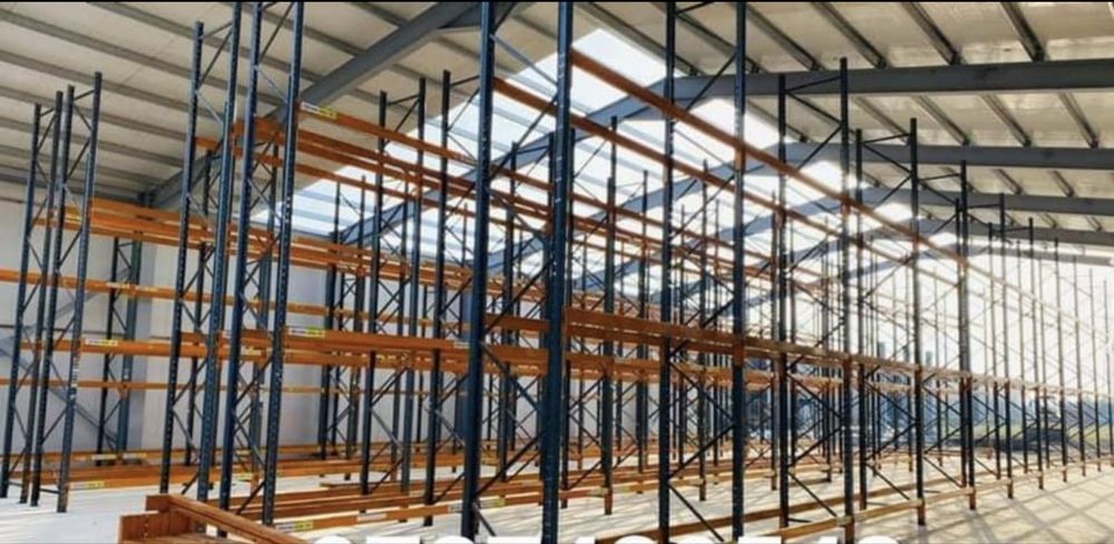 Rafturi metalice industriale