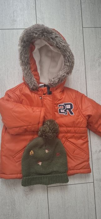 Geacă C&A +căciulă cadou