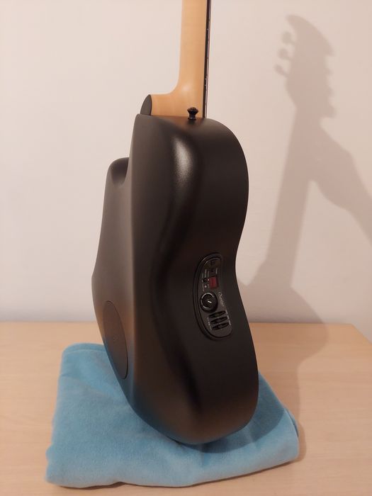 Электро-акустическая гитара Ovation