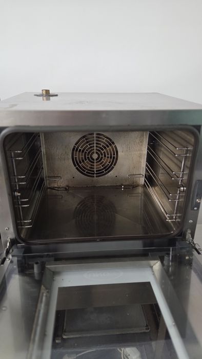 Cuptor Profesional UNOX