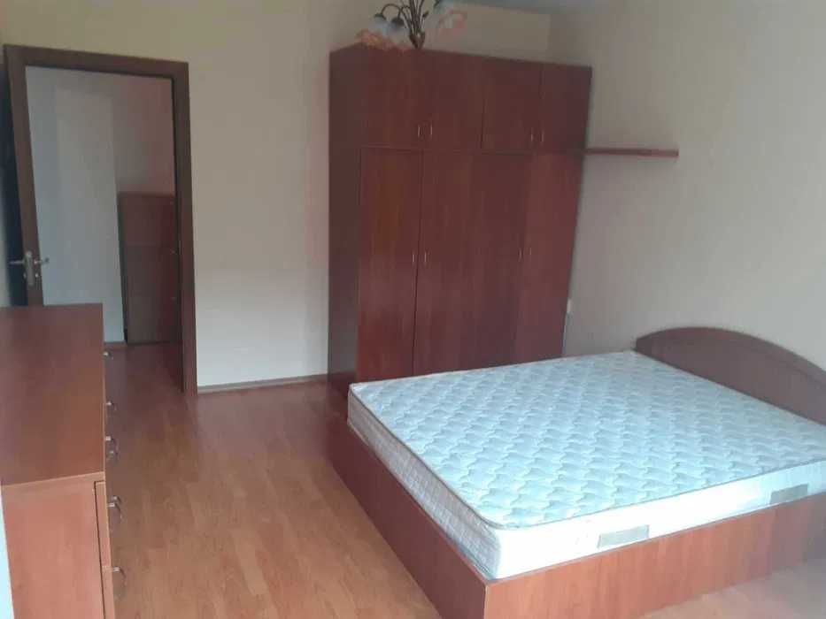 Дава се под наем Тристаен апартамент в София, Зона Б-5 - 60 кв.м за 550 € - Снимка #4