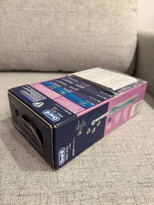 Periuta Electrica Oral B PRO 700 (Sigilata!!)