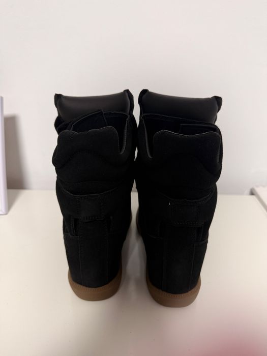 Ghete Isabel Marant negre, NOI, cu scai și talpă gumă – stil chic, model modern, perfecte pentru ținute trendy!
