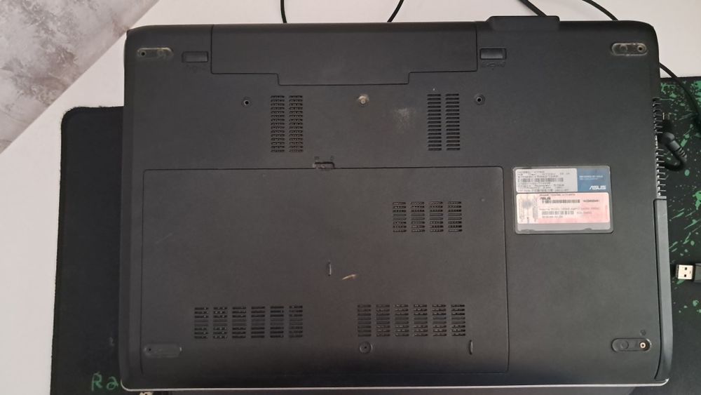Продаётся ноутбук Asus