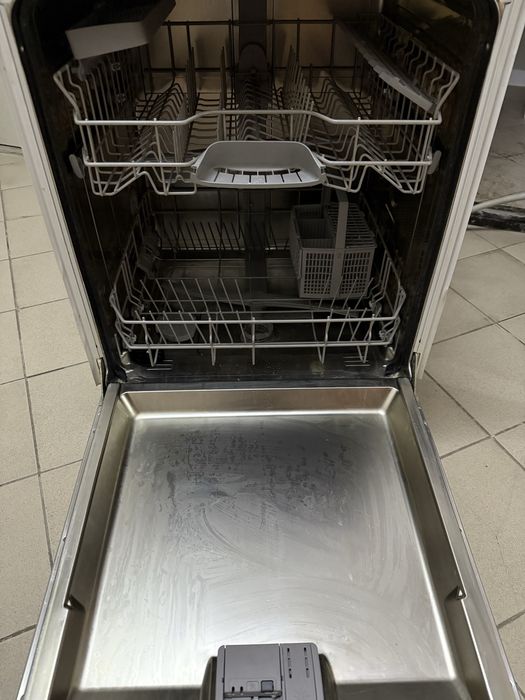 Продаётся посудомоечная машина Bosch