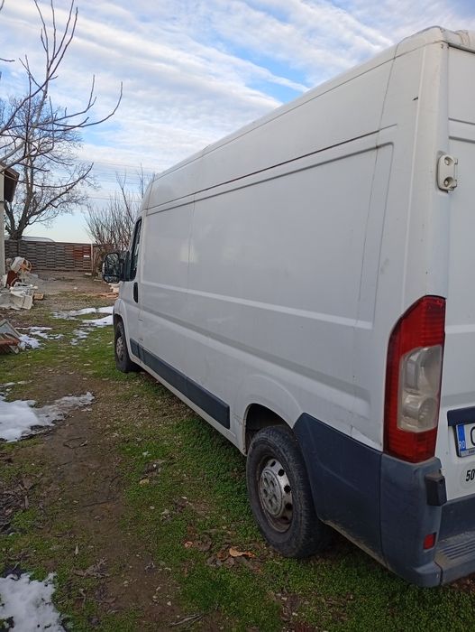Vând Peugeot boxer