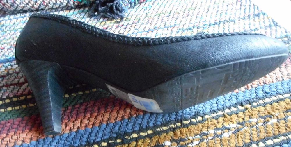 Нови дамски обувки на ток ESPRIT - №38