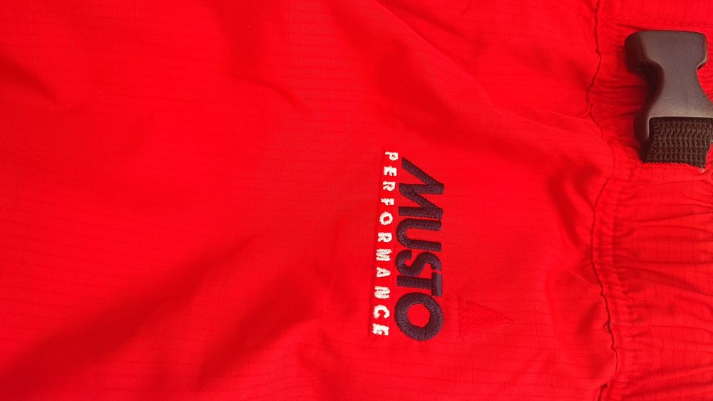 MUSTO -performance ветроходен спортен панталон