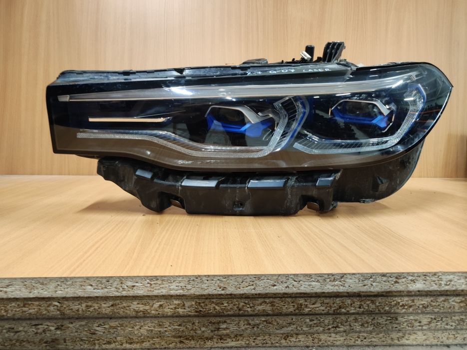 Ляв фар за БМВ/BMW X-7 G-07 LASER