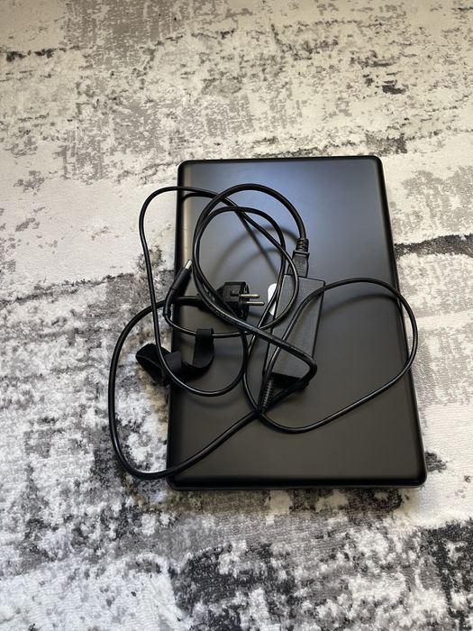 Laptop Compaq Presario CQ57