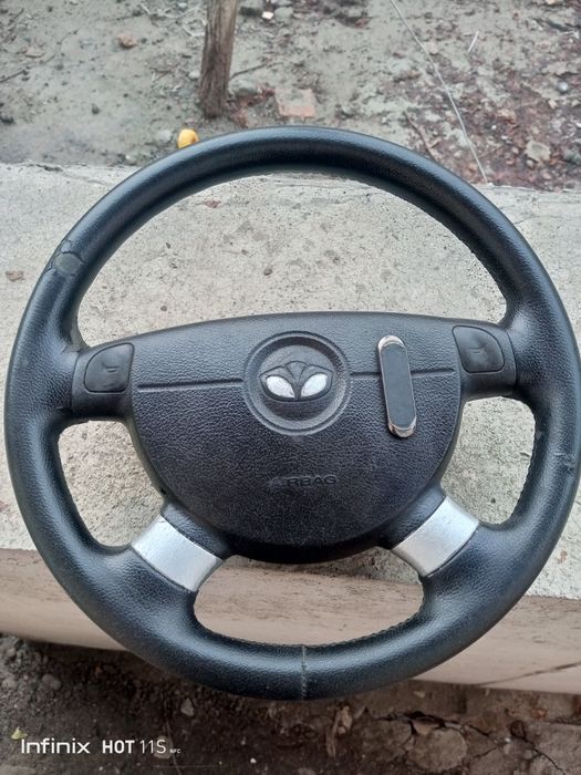 Lasetti roʻl oʻrtacha xolatda