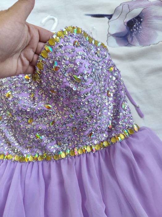 Бална рокля размер М