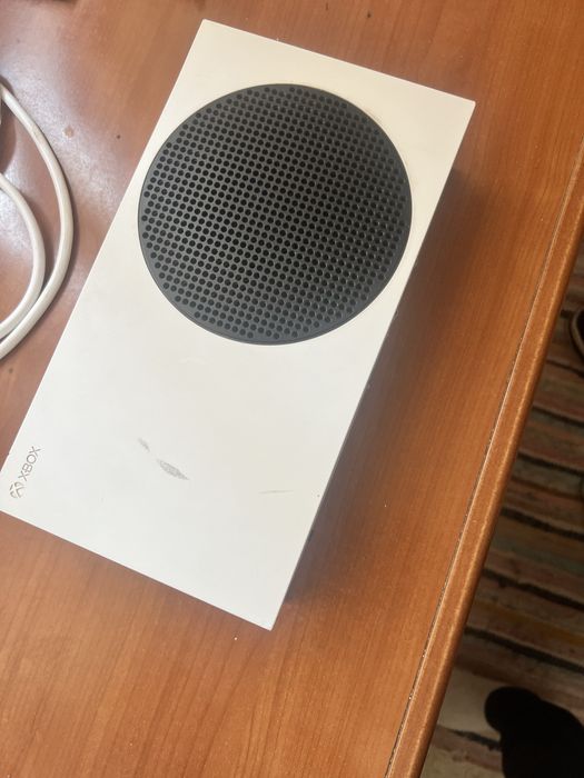 Vand consola xbox seria s