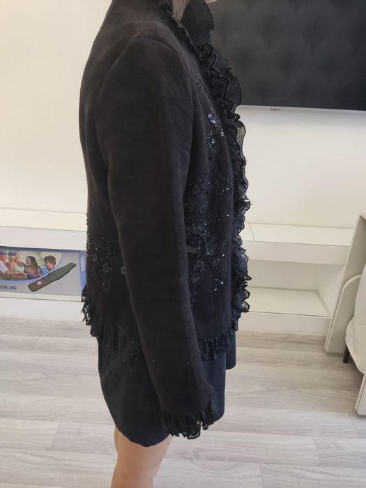 Продаю пальто демисезонная