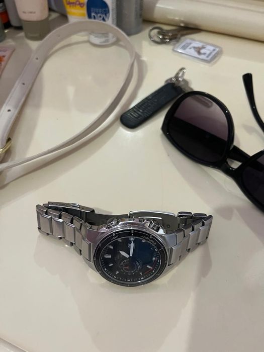 Продам Наручные часы Casio Edifice EFA-131D-1A1 Наручные часы Casio Ed