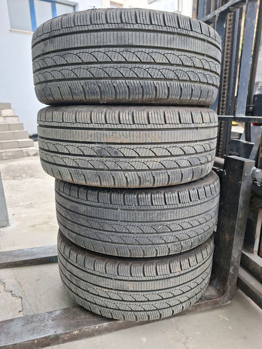 Зимни гуми ROTALLA Ice plus s210 225/45/17