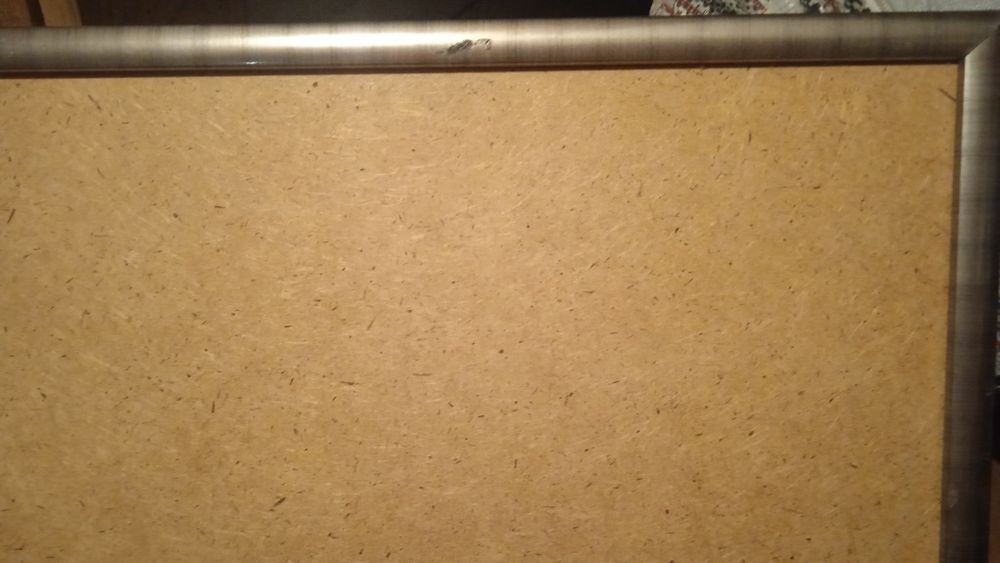 Продам  холст  в  подрамнике