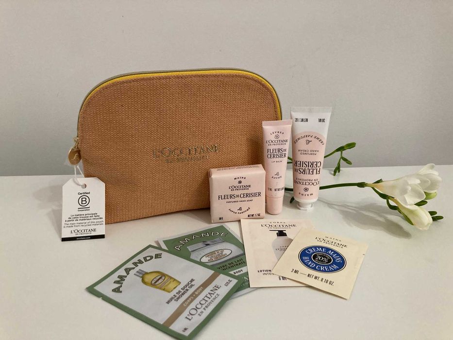 Козметичен комплект Черешова градина на L'Occitane, нов