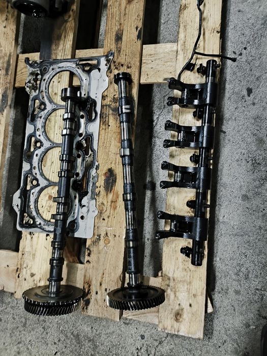 Разпределителни валове за Mitsubishi Outlander III 2.2d