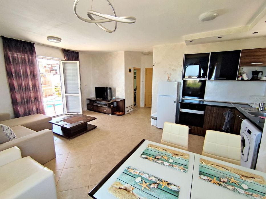 Апартаменти срещу плажа