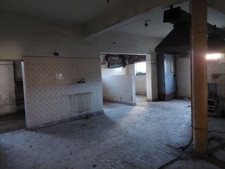 Продава се Магазин в Перник, Изток - 420 кв.м за 262 €/кв.м - Снимка #15