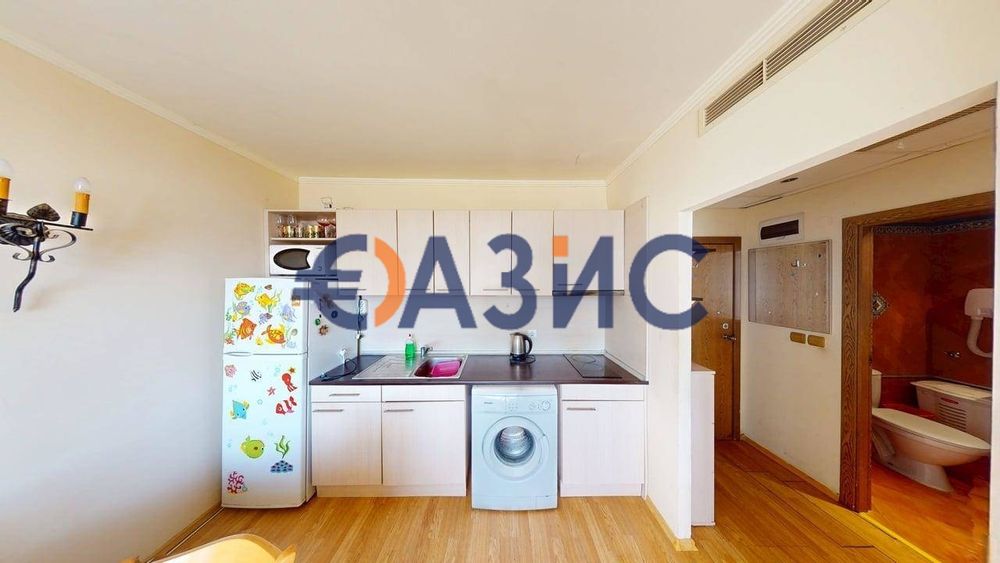 Продава се Двустаен апартамент в к.к. Елените - 53 кв.м за 1491 €/кв.м - Снимка #2